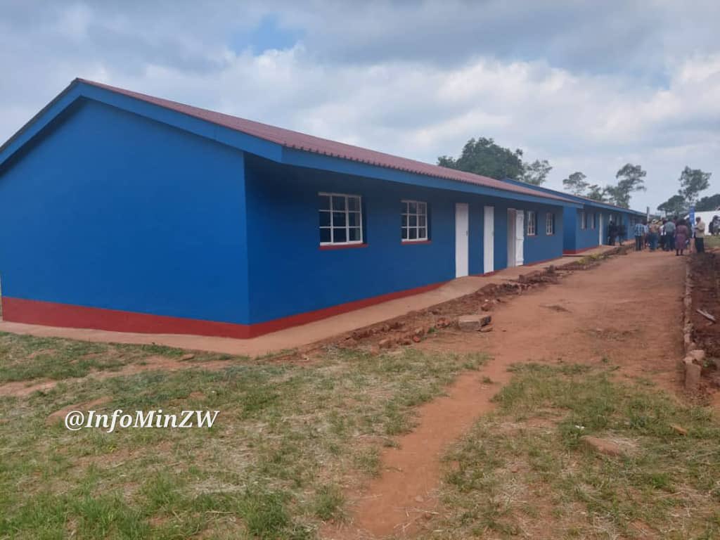 nickmangwana's tweet photo. CHIMANIMANI 
These 4 classroom blocks at Mutsvangwa Secondary School were done by the National Oil Infrastructure  Company Of Zimbabwe(NOIC)as part of their Corporate Social Responsibility after the devastating cyclone Idai. https://t.co/JYRQTwWPhr
