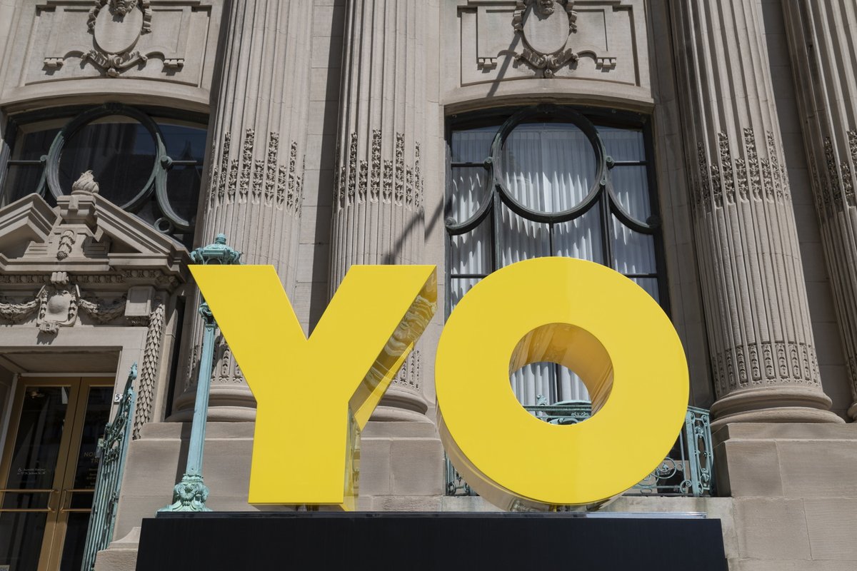 How do you say "hello"?

Featured: 
Deborah Kass. "OY/YO". 2020.
526 E Wisconsin Ave.
📸: James Prinz

#Milwaukee #Art #Friends