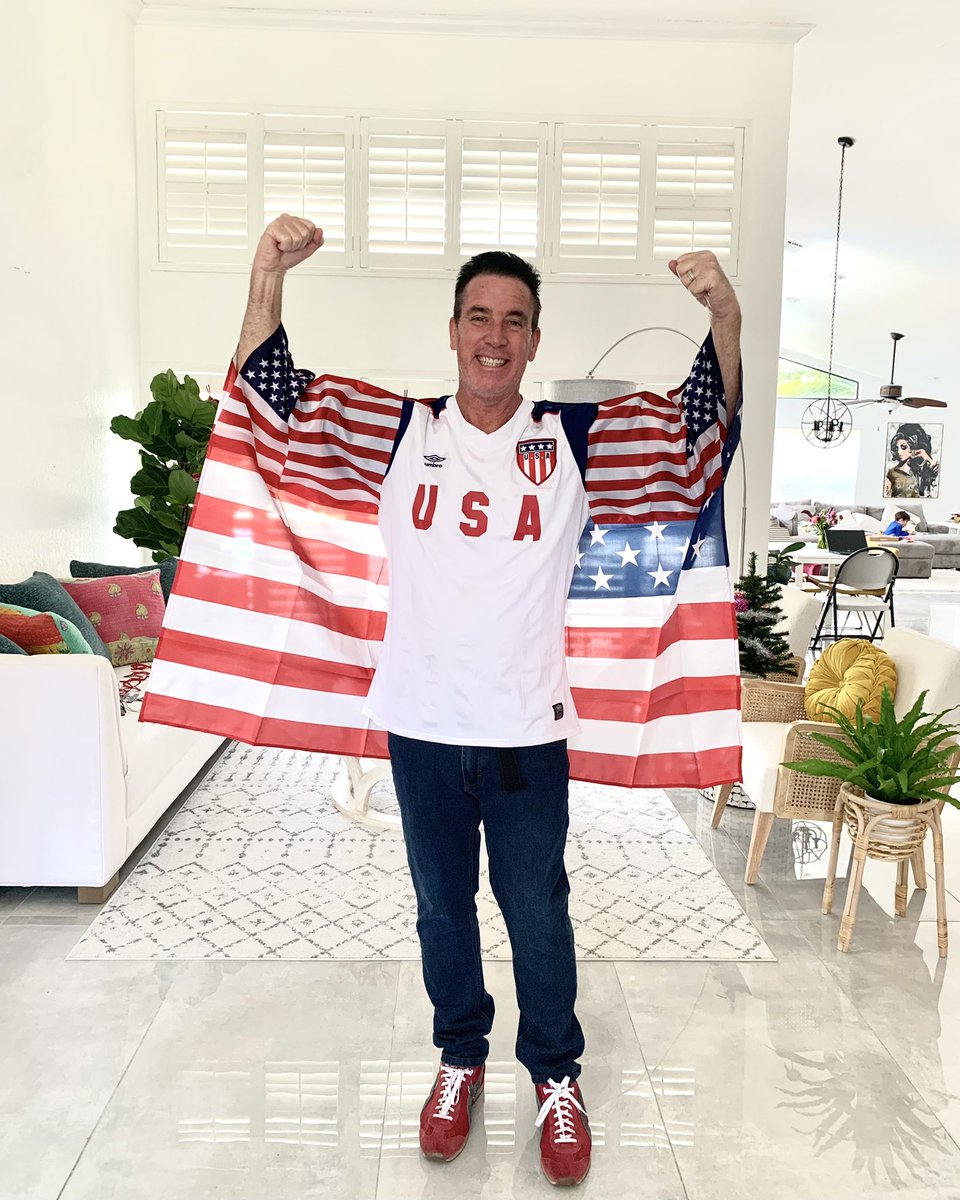 Going to see USA take on England in the #FIFAWorldCup 
USA, USA, USA!!