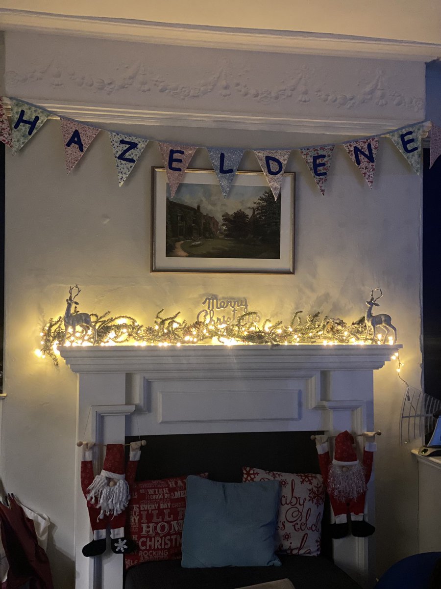 musicanlis's tweet photo. Hazeldene House looking very festive now the tree has arrived @BromsHazeldene https://t.co/7WBEIH7yT4