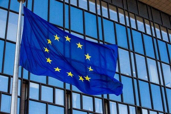 roydadnaft's tweet photo. #Ministers warn of potential #energy #disaster for #EU in 2023

The #EU is currently paying more for #gas than any other region in the #world. The #European Commission had proposed to cap natural #gas_prices at €275 per megawatt hour. 

https://t.co/Ck9q38xh3h https://t.co/balpAh1OSQ
