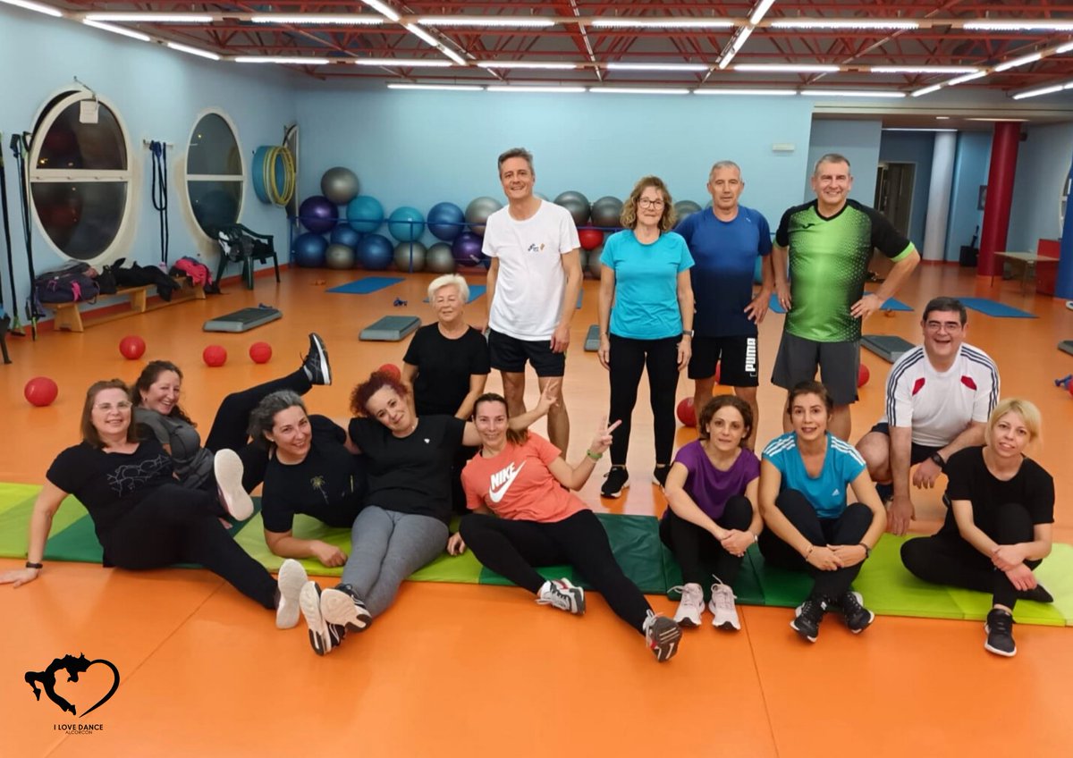 as_ilovedance's tweet photo. Nuestros alumnos/as de Tonificación, en el Polideportivo Municipal 'La Canaleja', disfrutan un montón de sus clases junto a su profesora Mónica. 

¡Sois unos/as cracks! 💪 

Apúntate a las clases de Tonificación, Pilates o Zumba y ten dos horas a la semana desde 21€/mes. https://t.co/vCF8ZZ6ogy