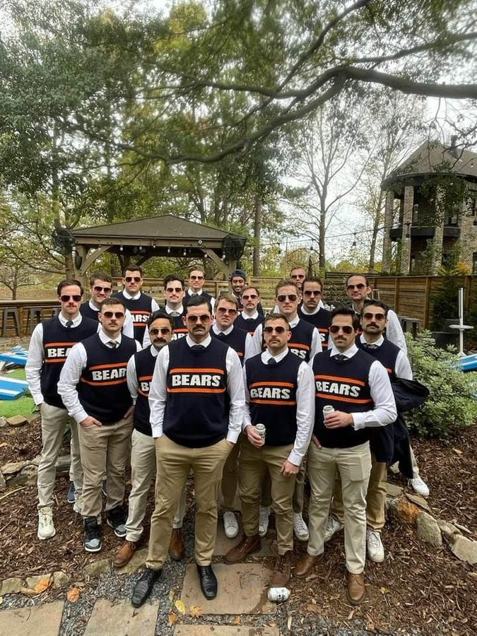 avi_steinfeld's tweet photo. https://t.co/gDXXjHkWLp Let's Go Bears! #Jets #Bears https://t.co/068fe6R2ac