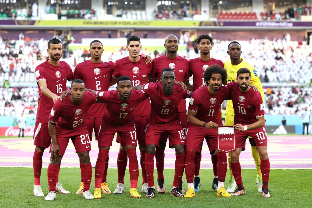 FutboolFichajes's tweet photo. ¡QATAR 🇶🇦 ES EL PRIMER ELIMINADO DE #Qatar2022! https://t.co/N0TkzZGHgY