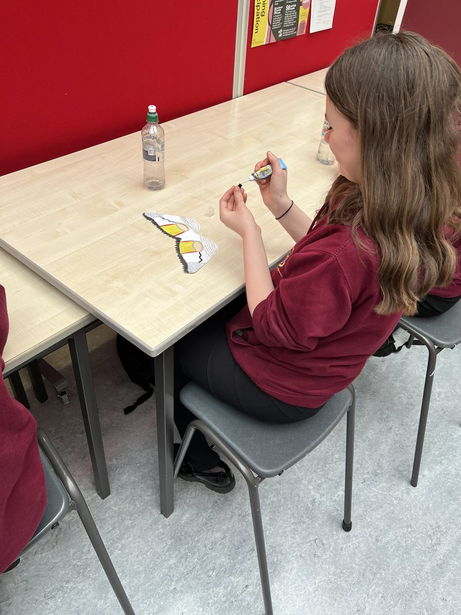 S1 pupils came up during lunch to work on their masquerade masks for next weeks Elizabethan Experience. #brilliantpupils <a href="/StModanEnglish/">St Modan's English, RE and Literacy</a> <a href="/StModansHS/">St Modan’s High School</a>