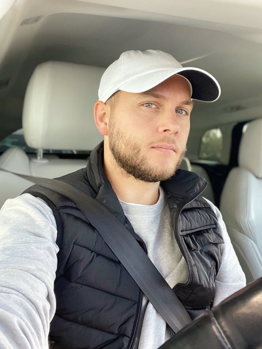 _Nickers_'s tweet photo. Where am I going? https://t.co/PQmSoEMqAH