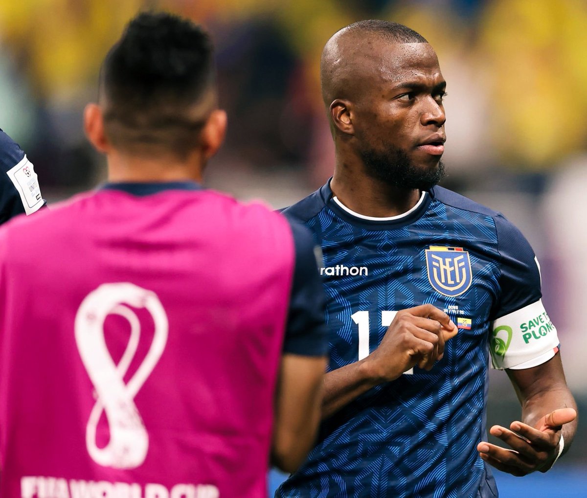 AlvaroDuran35's tweet photo. Enner Valencia volvió a marcar en el empate 1 a 1 entre Ecuador y Países Bajos, el cuadro sudamericano tuvo mejor rendimiento. Valencia que es el goleador del Torneo Mundial con 3 tantos salió del duelo con una molestia. https://t.co/9bv2mt6ui7