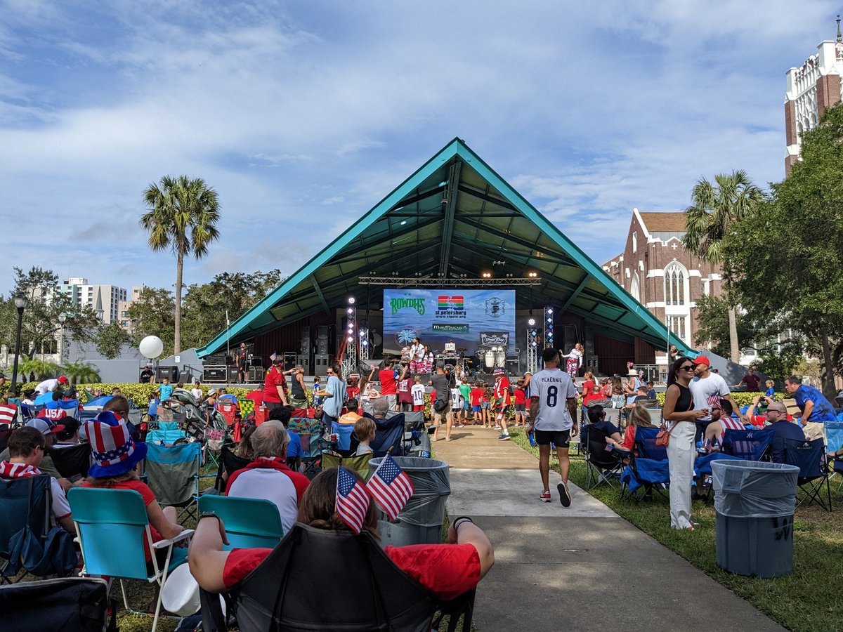 SWFLdigest's tweet image. #Qatar2022 World Cup watch party in St. Pete #USMNT vs #England