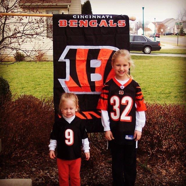 kknunley's tweet photo. @ljw21 Thankful for my little bengals fans since 1999 https://t.co/gKcuPw4Hdw
