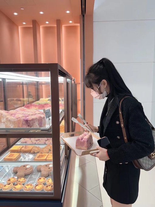 今天也是开开森森的一天   晚安&hearts;️ https://t.co/t1xt1G5SJ3