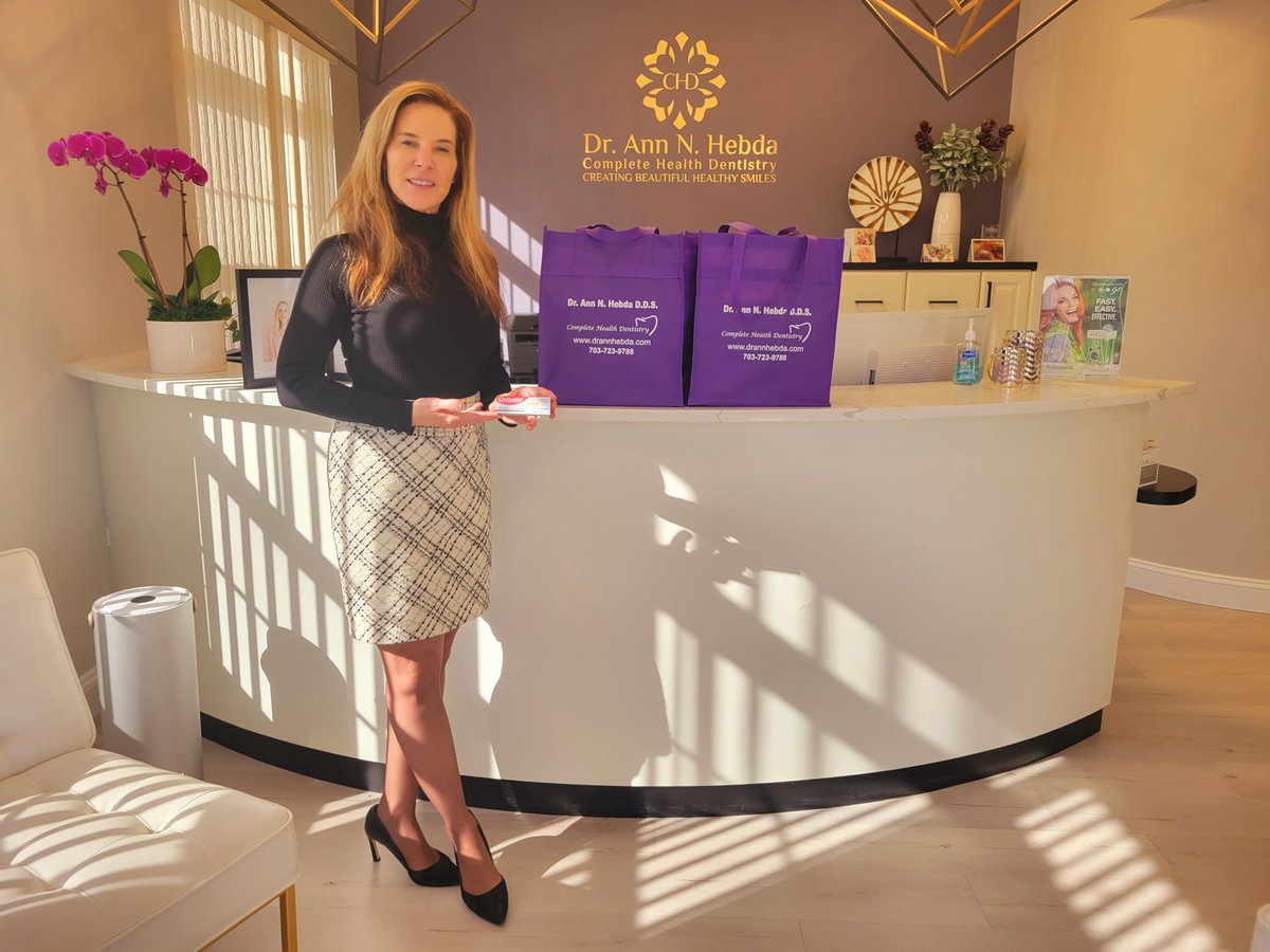 joinnest4's tweet photo. #Giving is not just about making a #donation, it's about #makingadifference! #Thanks to #CompleteHealthDentistry for the generous donation of #toothpastes for our #BlessingBag Project. We greatly #appreciate your #kindness & #support! 🙏 #NEST4US #GiveBack https://t.co/TnRs0vDhwW https://t.co/VyEuCtxbAs