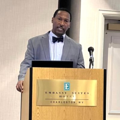dpadgett68's tweet photo. #NewProfilePic https://t.co/IGb1svLPxw