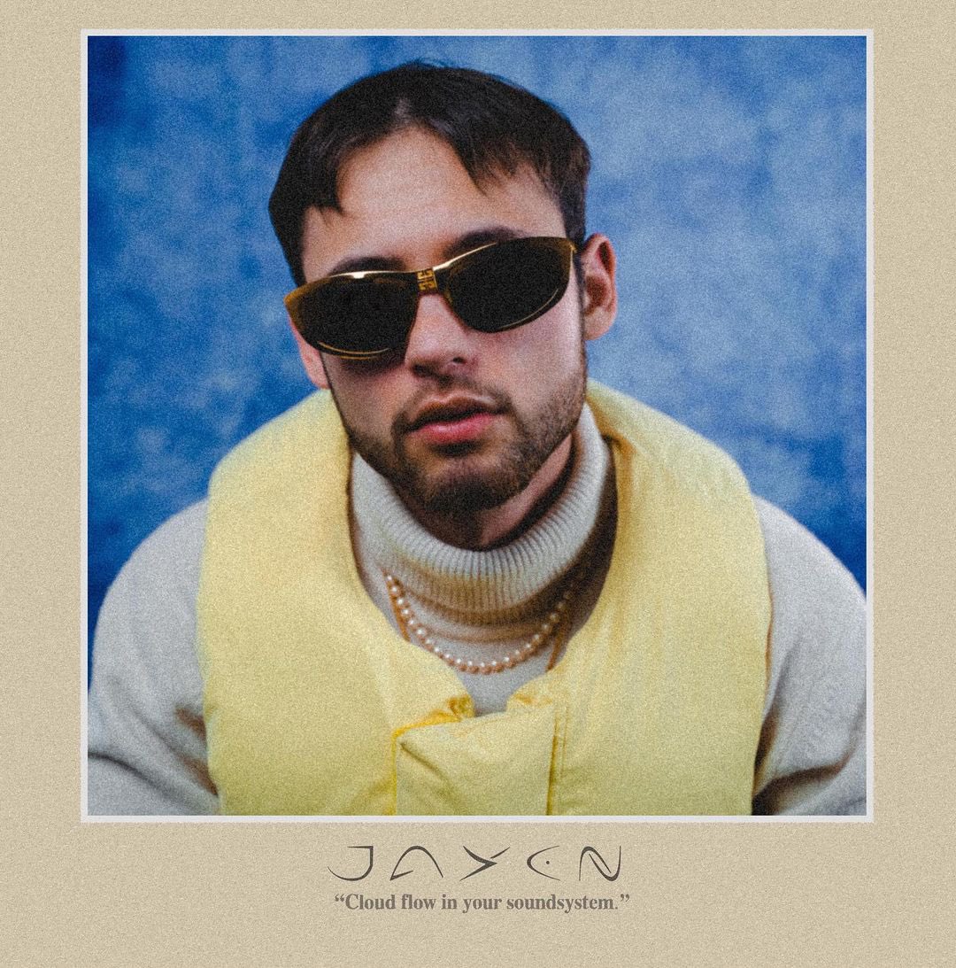 jayenverse's tweet photo. The homecoming is nigh… 
#prom #music #graduation https://t.co/hbdXh1Tp2P