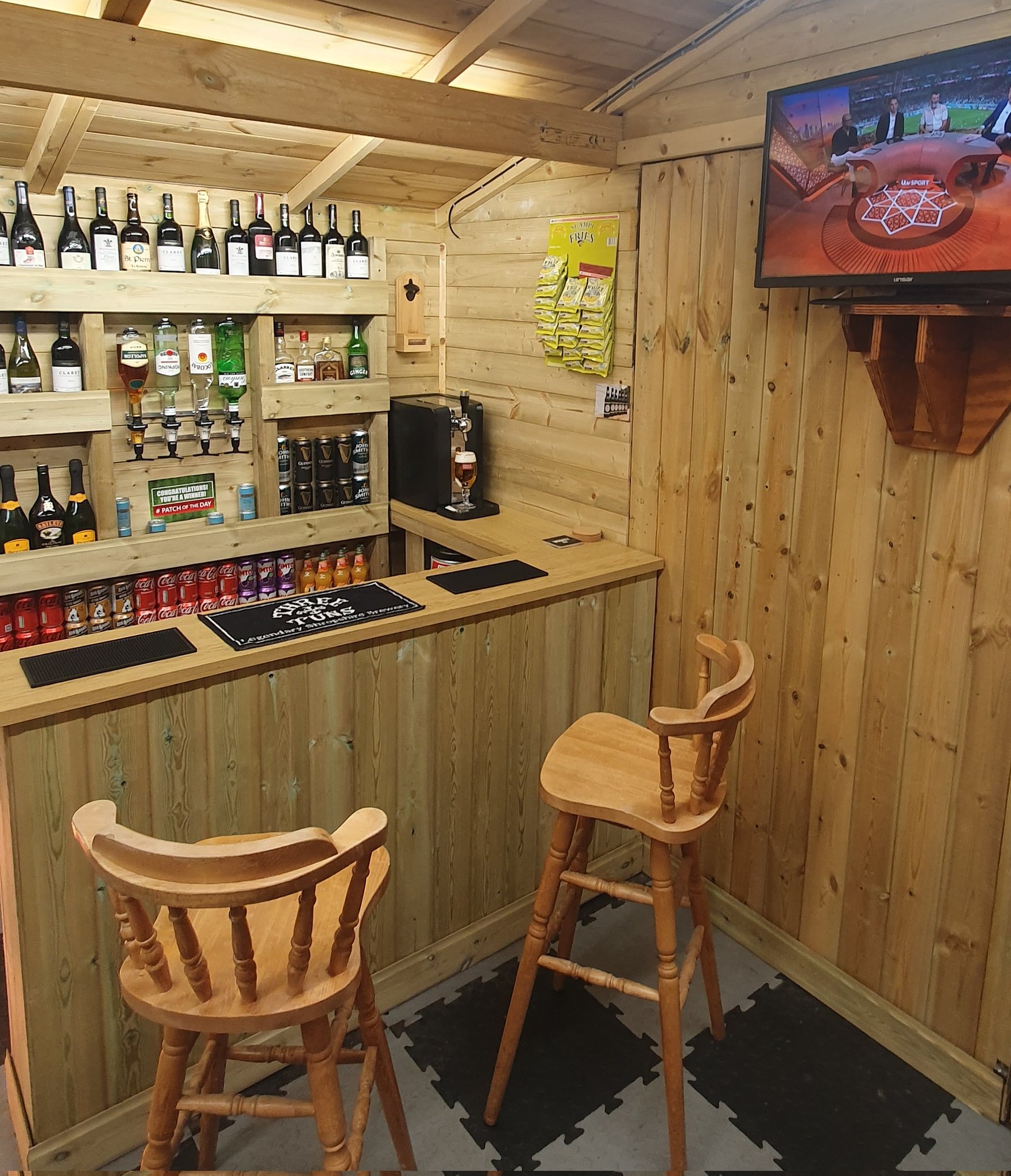 DW on Twitter "https//t.co/k3cJyYHlBs Cool Bar🍺🍻🥃🥂🍷🍸🍹🍾" / Twitter