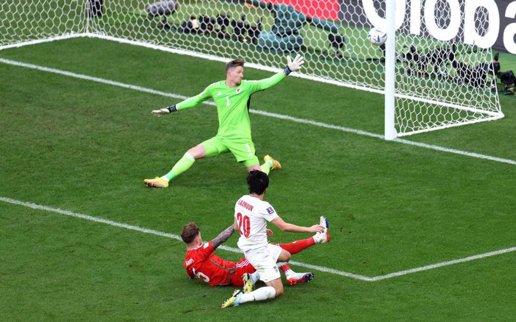 LendWm's tweet photo. 🏆🇮🇷Сборная Ирана по футболу со счетом 2:0 победила команду 🏴Уэльса в матче второго тура группового этапа ЧМ-2022

https://t.co/zgWHObfWIV https://t.co/E9icTg99tT