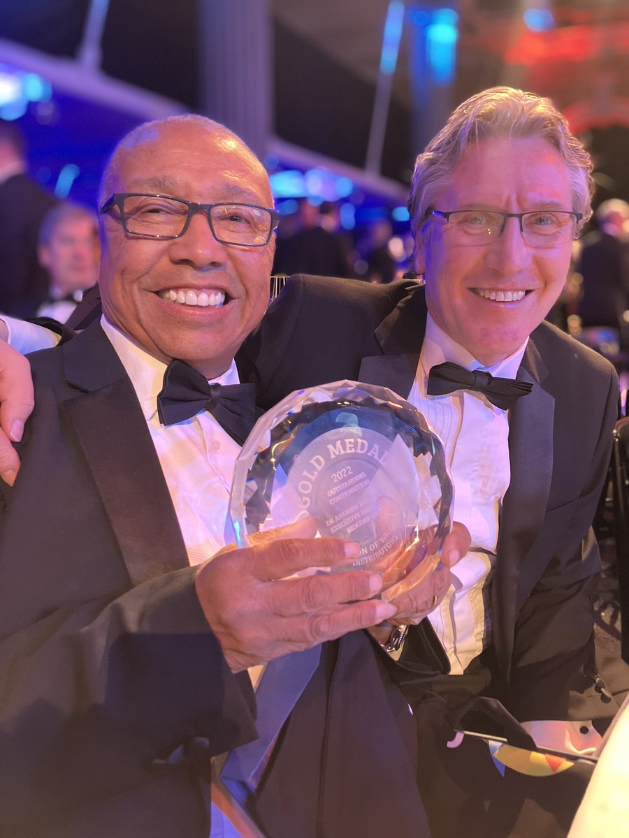 SteveNorrisNP's tweet photo. FWD dinner last night, met this man in 1989, last night he was awarded a Life Time Achievement award from the FWD #award #fwd #friend #mentor #genuius #mbe #dr #winner #andykemp https://t.co/K6mWNMEVvf