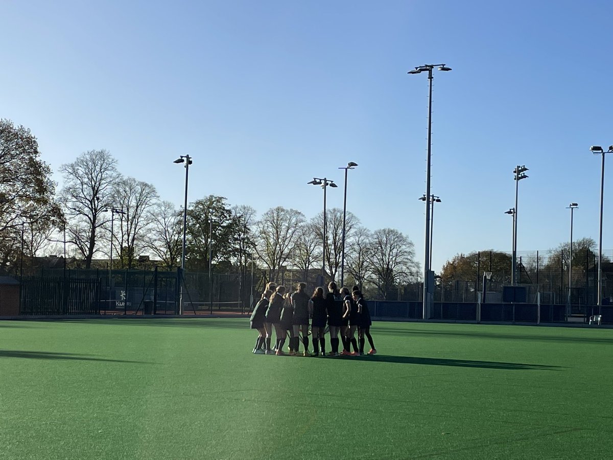 RGSWHockey's tweet photo. A win and a loss for our U14 team at the @EnglandHockey Midlands Regional Finals. This squad are progress every game 🏑💚 #girlsingreen #andpink https://t.co/VFYB842xm0