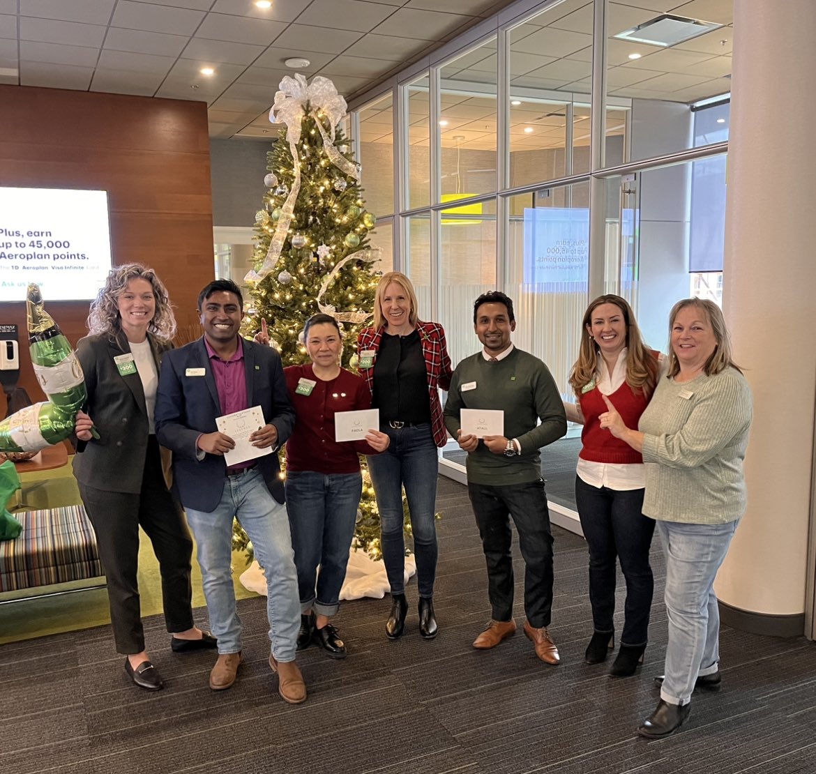 jsutherlandTD's tweet image. So proud of our Personal Banking Associates- Alif, Paola, and Ataul on being Legends winners! Huge congrats, I am thrilled for you all:) @AlifRakib @ataul_chowdhury @StephTennant26 @JennAuld @LindaFrausell @MitchellGodkin 🥂🎉💚