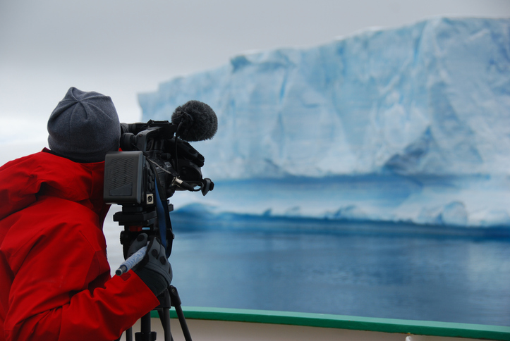 ColinEllis81's tweet photo. It's our 100th episode of #ONDOCS, so we thought we'd look at the state of the documentary itself with our good friend @jcjankovic. Please download and share.
We're going on a brief hiatus but we'll be back in early 2023, so stay subscribed!
https://t.co/bWkNaFnI4n https://t.co/J0NsPRqzMI