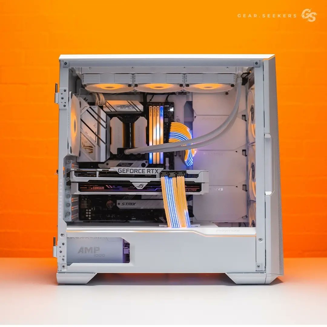 teamgroupincde's tweet photo. Wir kommen vom orange nicht weg 🎃 wer ist Schuld ? @GearSeekers mit diesem wundervollen Build und unseren T-FORCE DELTA RGB Speichern. 

Wir wünschen euch allen ein schönes Wochenende 🍻 

#comouter #streaming #gaming #teamforce #TFORCE #Beinvincible #ddr4 #ddr5 #xbox #ps5 https://t.co/j6b3NSLv9R