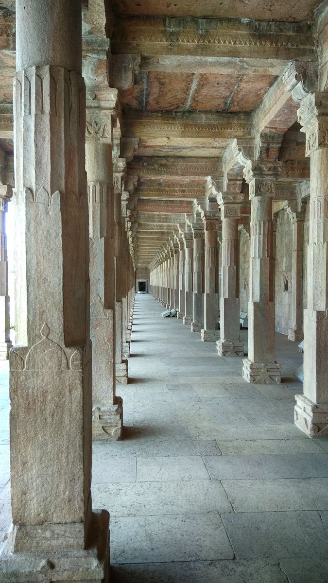 SaudVisuals's tweet photo. Hoshang Shah's Tomb

Shot on #RedmiNote4 #hoshangshahtomb #mandu #saudvisuals #mptourism #architecture #architecturephotography #incredibleindia #bestofindia #bestofasia #worldheritagesite #india #visualsoflife #beautifuldestinations @Adobe @Photoshop @Lightroom @MPTourism https://t.co/5mpM4Nq58d