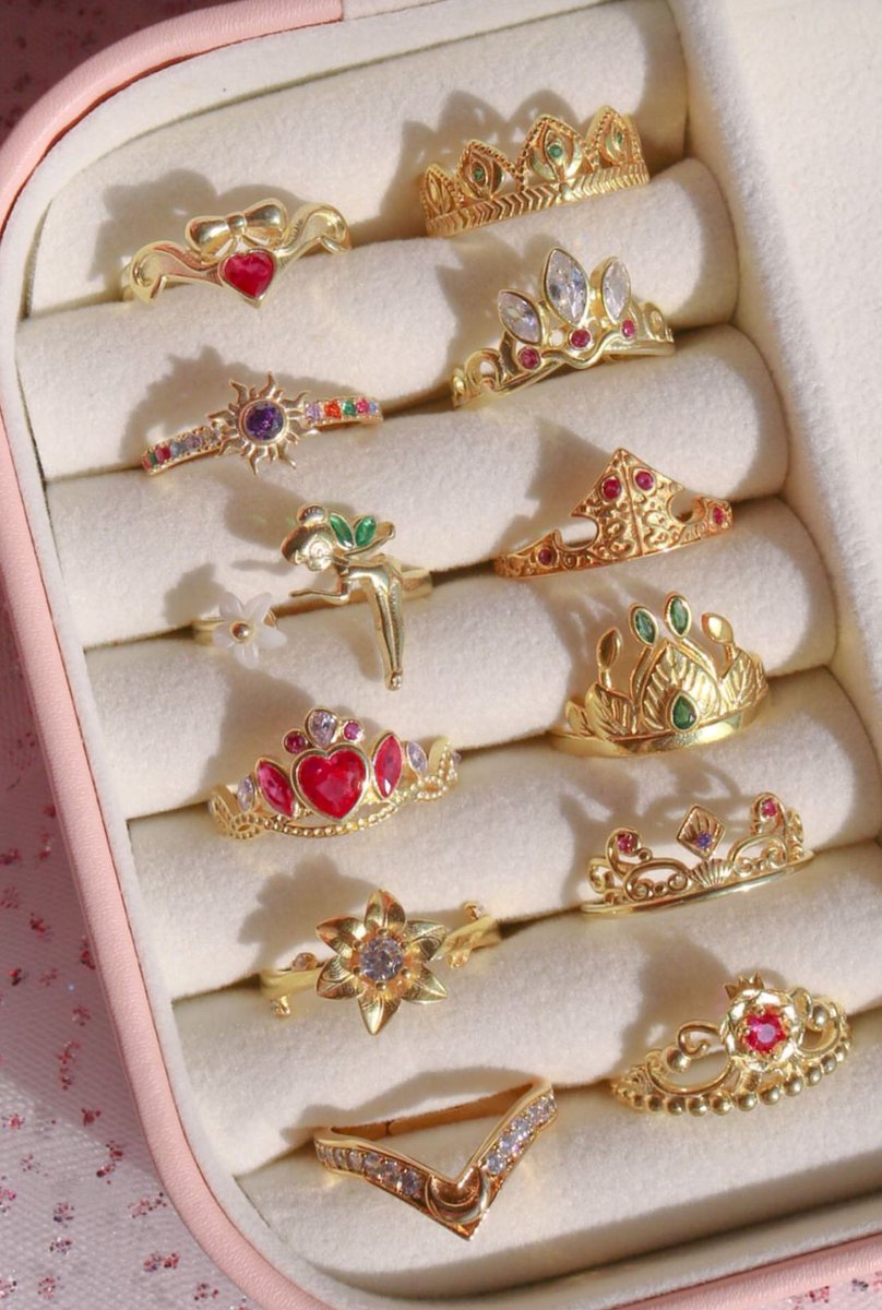 Reorahco's tweet image. Reorah Princesses Rings 💍👸 which one is your favorite? #barbiering #princessring #queenring #disneyring #crownring #snowwhitering #rapunzelring #promisering #fairyring #reorah