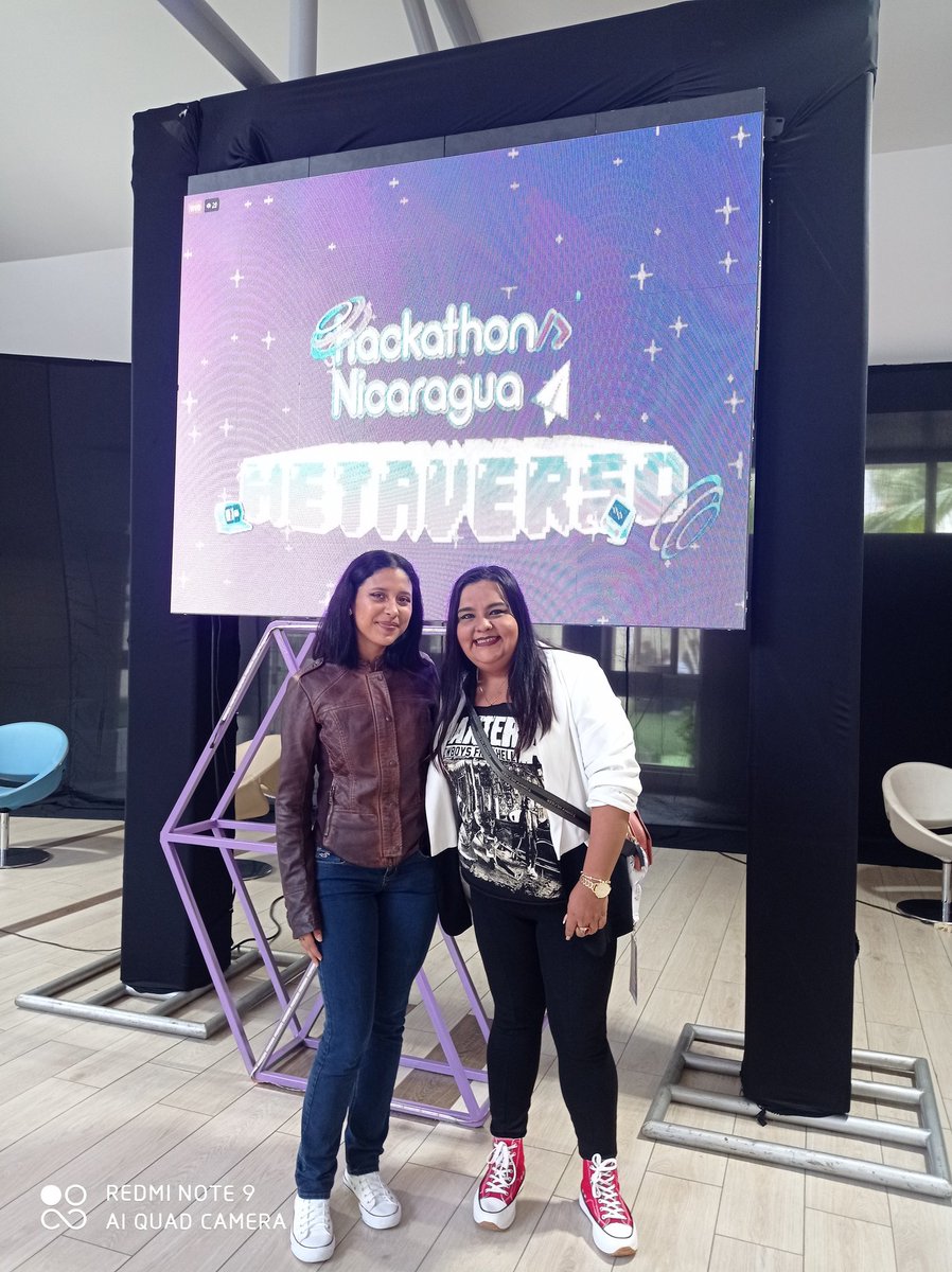 LaZelayita's tweet image. La experiencia está increíble.✨💛✨
Deben ir full recomendado en este súper universo  que nos brinda #Hackathon2022
completamente gratis.👀
📍Olof Palme Managua Nicaragua🚀
#UnidosEnVictorias 
@FloryCantoX @QuenriM