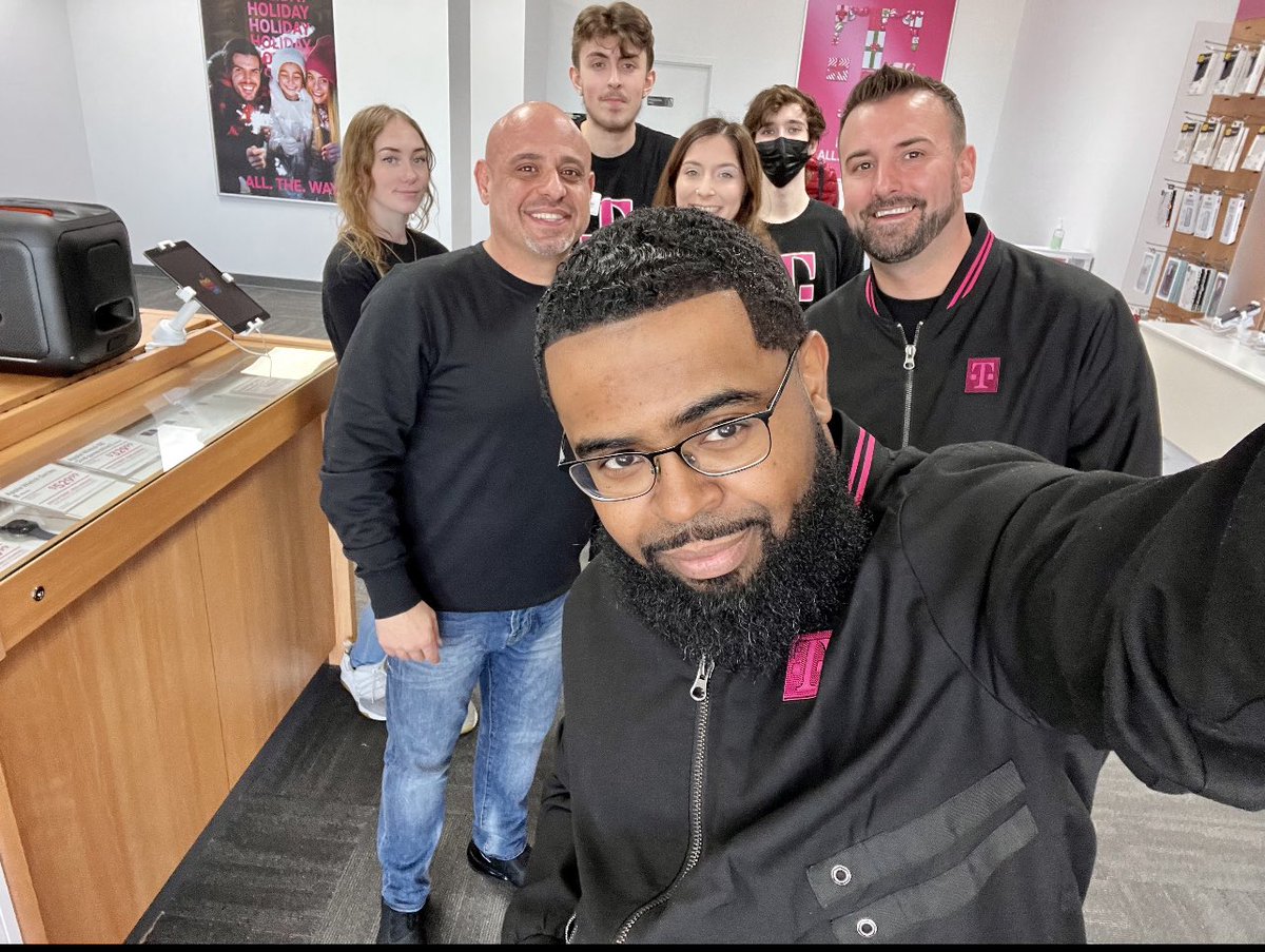 Danny Soro (@dannysoro) on Twitter photo Great visit with the Huntley crew!!! #BlackFriday <a href="/TMobile/">T-Mobile</a> <a href="/TCCMobile/">TCC Wireless</a> <a href="/BrettKennedyTCC/">Brett Kennedy</a> <a href="/jaymaliktcc/">Jay Malik</a> <a href="/codybwelker/">Cody Welker</a> <a href="/shellalatulip/">Michaella LaTulip</a> <a href="/mariajimenezz4/">Maria Jimenez</a> <a href="/AngelGomez143/">Angel Gomez</a> <a href="/Roozster/">Shahrooz Eslahi</a> Great visit with the Huntley crew!!! #BlackFriday <a href="/TMobile/">T-Mobile</a> <a href="/TCCMobile/">TCC Wireless</a> <a href="/BrettKennedyTCC/">Brett Kennedy</a> <a href="/jaymaliktcc/">Jay Malik</a> <a href="/codybwelker/">Cody Welker</a> <a href="/shellalatulip/">Michaella LaTulip</a> <a href="/mariajimenezz4/">Maria Jimenez</a> <a href="/AngelGomez143/">Angel Gomez</a> <a href="/Roozster/">Shahrooz Eslahi</a>