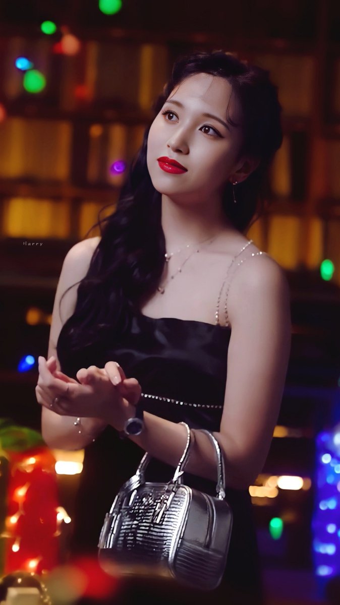 Twilightsaga_55's tweet photo. Mina 💥 💥
#MINAxMETROCITY #MINA #Twice https://t.co/D8Iy0ivX8U