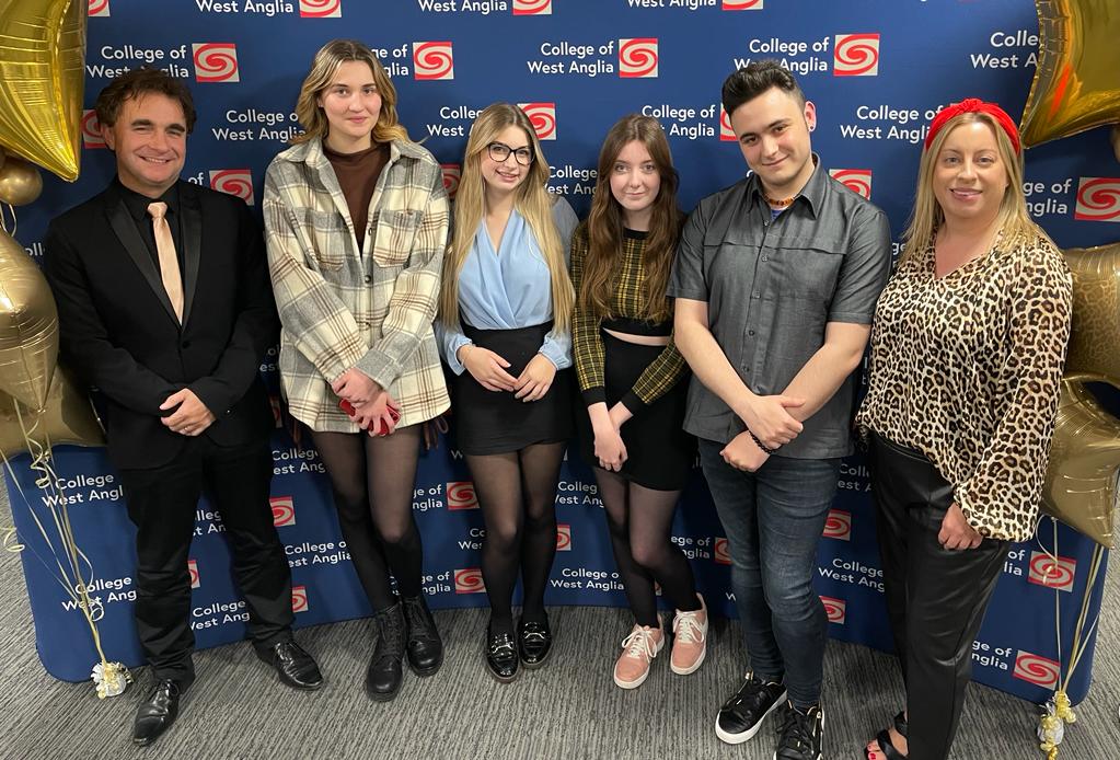 So proud of Chloe, Amber, Claire and Gustas. Winning Silver <a href="/worldskillsuk/">WorldSkills UK</a> in Digital Media Production 🥈🥈🥈🥈 fantastic team
@cwa_college @CWA_Principal <a href="/cwacreativearts/">cwacreativearts</a> <a href="/springboardtv/">Springboard TV</a>