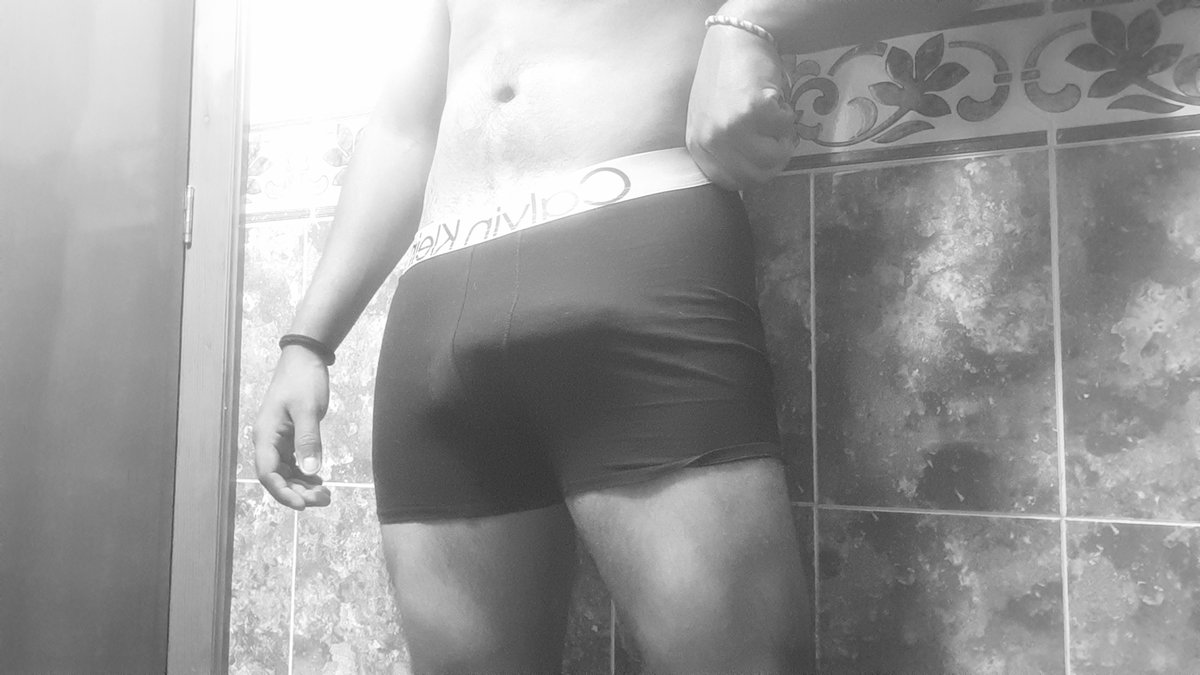 Octavio0999's tweet photo. Me quedaron apretados 🔥
#single #cornedor #singledotado #hotwifemexico #HotwifeCaliente https://t.co/qgW2NMqlu5