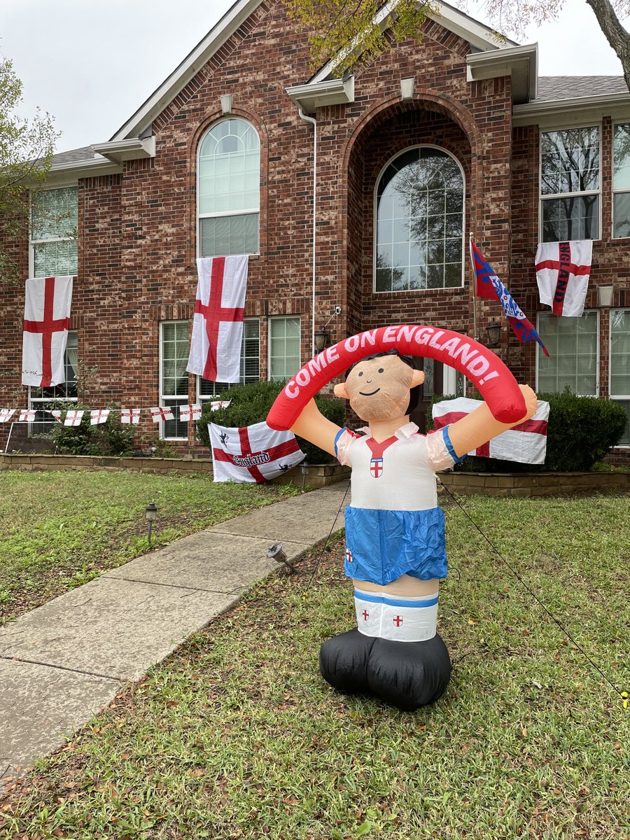 rangersbrit's tweet photo. House is finished now I found the inflatable England fan! Also the grandkids are all here suitably attired 😁 https://t.co/2C6fTxCR9p