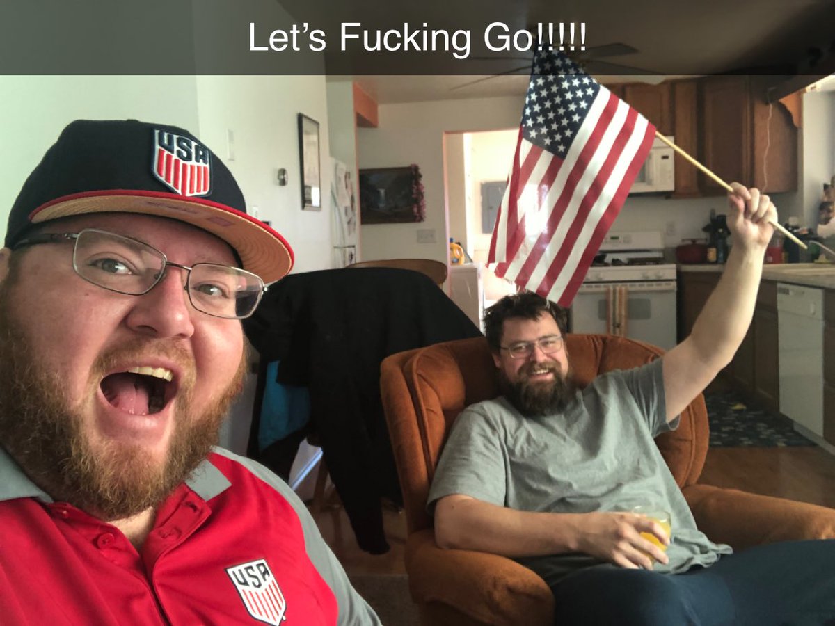 PicProduction's tweet image. Add me on Snapchat! Username: piccolo501 t.snapchat.com/SKnFKrh2