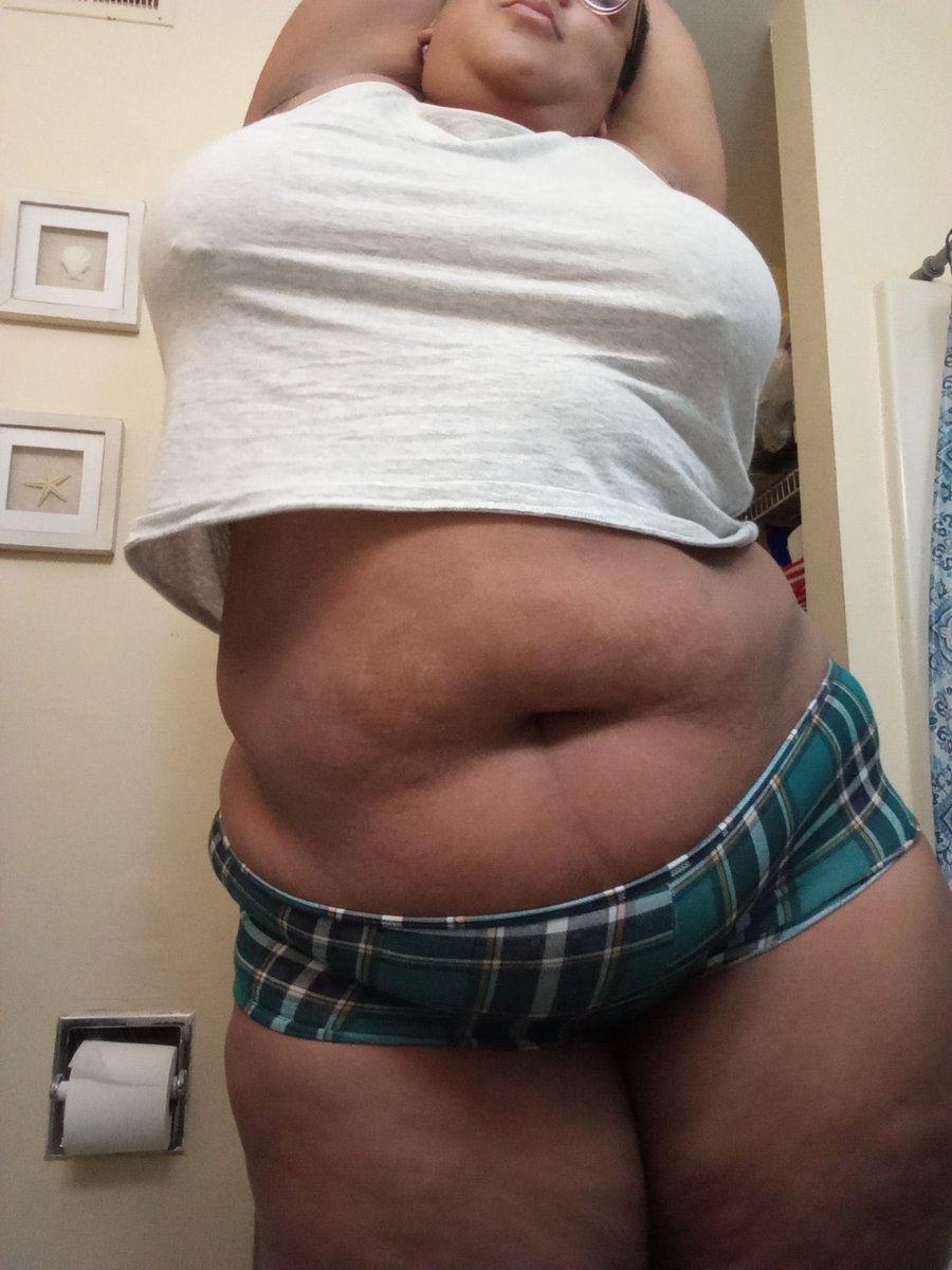 cooki3boo_jpg's tweet photo. just stretching on the timeline, nothing to see here 🥴 $5 OF link in my bio ❤

#sellingcontent #nsfwtwtًًًٌٌٍِّ #buyingcontent #nsfwtwtًًً #bbw #milf #onlyfansgirl #sexworker #BigTiddies #FatAssFriday #piercings https://t.co/1nV1PrYHJu