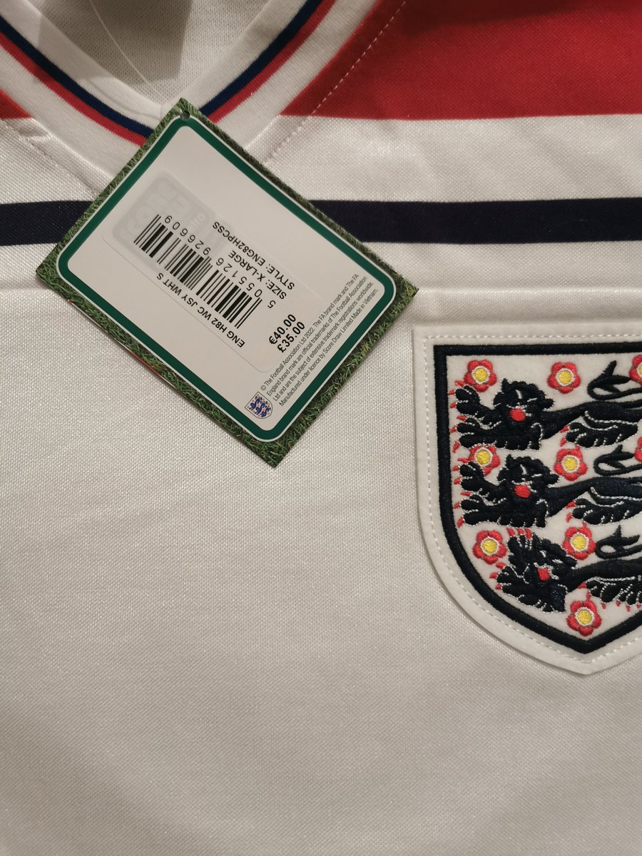 waddo05's tweet photo. @JDSports I brought 2 England's shirts at £40 each on your website.
When I opened the parcel they have price tags attached of £35. Please explain how you taken £10 of my money. https://t.co/FgjlUpfrJn