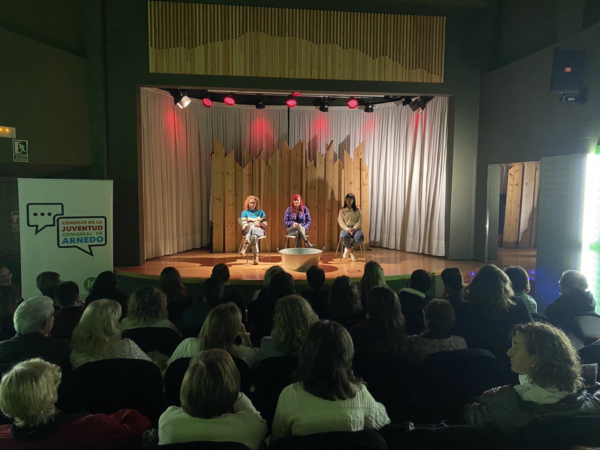 ArnedoCjc's tweet photo. YA HA COMENZADO “AGITACIÓN CULTURAL”

Y de qué manera, de la mano de PelonesoTeatro.

➡️ Continuamos a las 22:30 en Sendero con Te Canela. https://t.co/4ZqID4gN7N