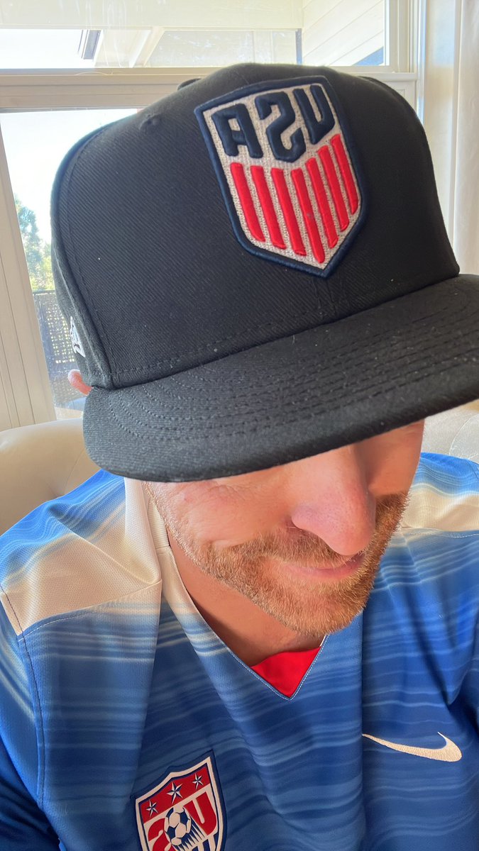 thedude3344's tweet image. Time to beat England. #SpillSomeTEA 🇺🇸