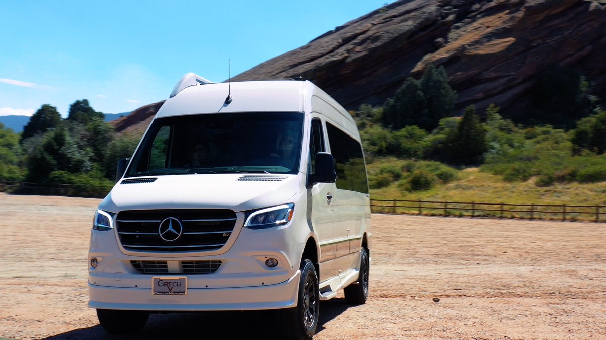 GrechRv's tweet photo. Taking in the fresh air and incredible views #vanlife #nature
#exploremore #tinyhomeliving #boondockinglife #travel #gorv #rvlife #mercedes #explore #roadtrippin #adventure #callitaday #letsgosomewhere #vanlifediaries #GrechRV https://t.co/4YBBtTqOtd