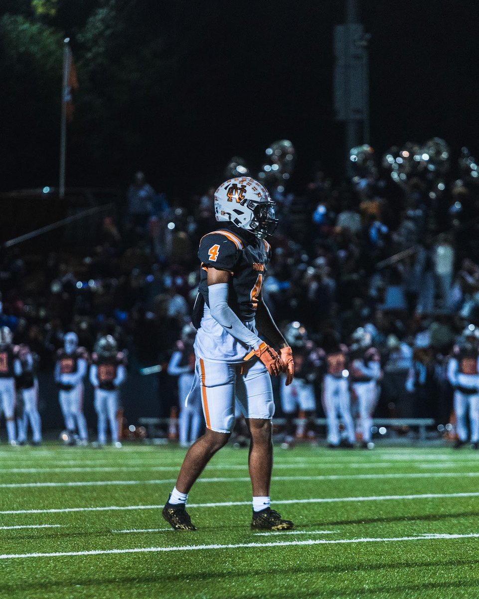 Jordan Lonas ✞ (@lonasjordan1) on Twitter photo Senior year ..
76 tackles , 2 TFL’s , 4 interceptions, 9 PBU’s
Huddl : hudl.com/v/2JJsbS
<a href="/NCHSrecruit/">North Cobb HS Recruiting</a> <a href="/RecruitGeorgia/">Recruit Georgia</a> @TQueen_15 <a href="/NCWarriorsFB/">North Cobb Warriors Football</a> Senior year ..
76 tackles , 2 TFL’s , 4 interceptions, 9 PBU’s
Huddl : hudl.com/v/2JJsbS
<a href="/NCHSrecruit/">North Cobb HS Recruiting</a> <a href="/RecruitGeorgia/">Recruit Georgia</a> @TQueen_15 <a href="/NCWarriorsFB/">North Cobb Warriors Football</a>