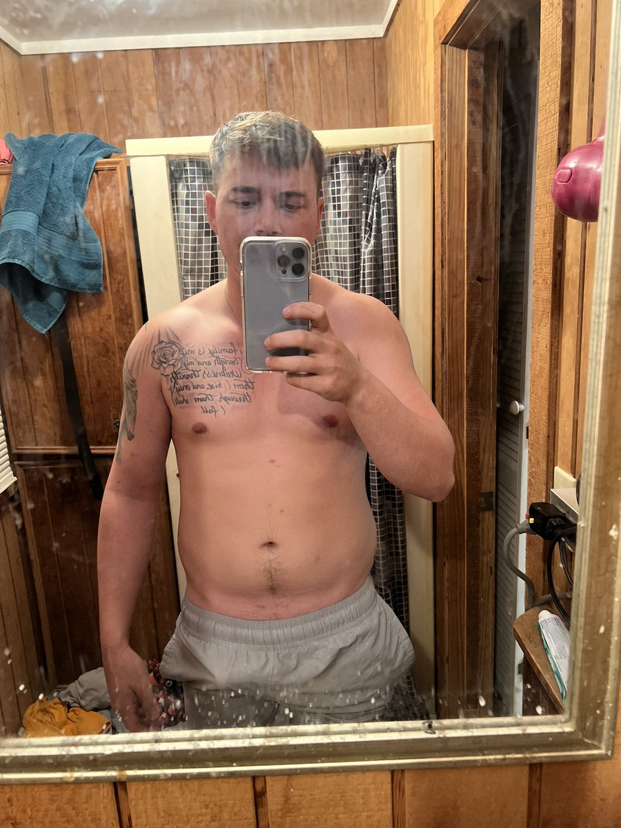 Josephriley83's tweet photo. I do this shit for myself and no one else https://t.co/ndPkA0cQKd