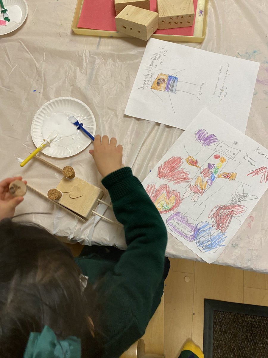 Tom Collins tweet media