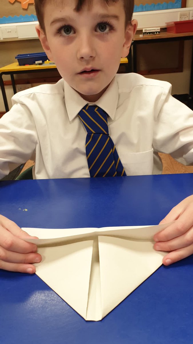 MissThomsonVPS's tweet photo. These pupils took on a challenge.⛵️ Developing listening, motor skills, problem solving, resilience and concentration. Once a group of pupils had developed their skills they became leaders and taught other pupils. #VPSstem https://t.co/lP4PpGrG5b