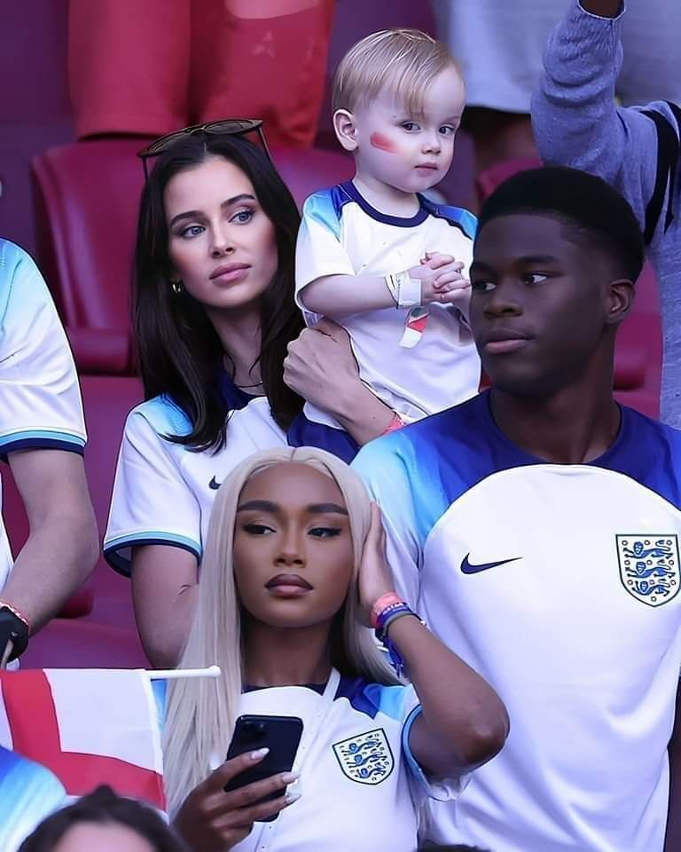 Screen Mix tweet media