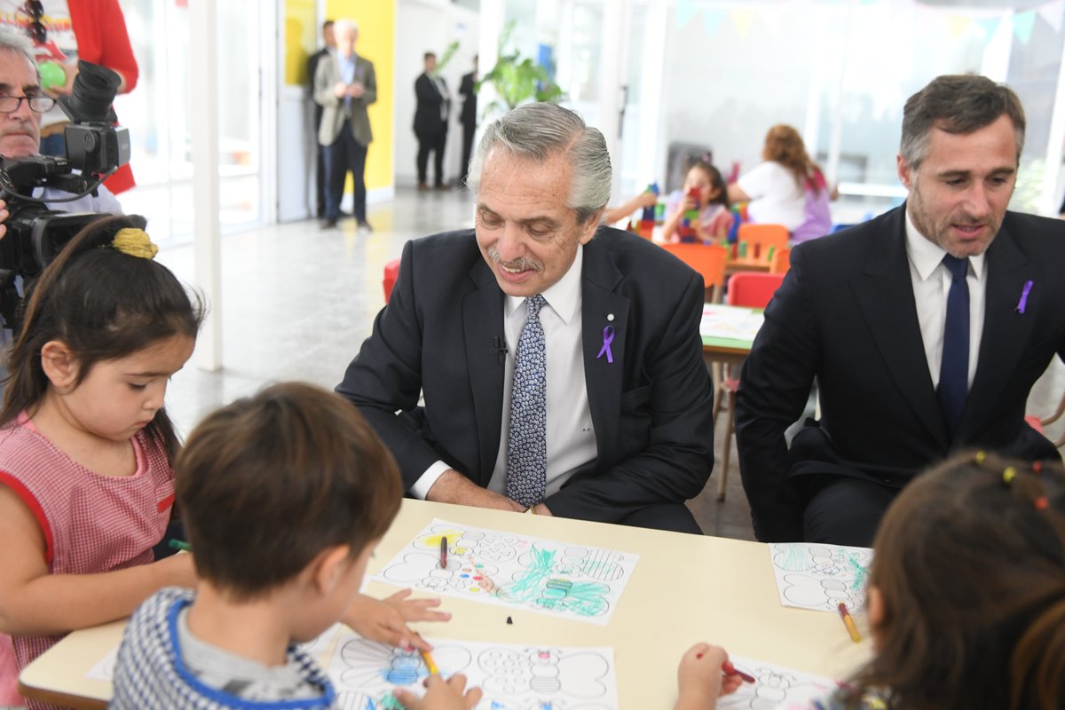 alferdez's tweet photo. 🧩📚 Inauguramos el Centro de Desarrollo Infantil (CDI) Juana Azurduy

Es uno de los 30 ya finalizados de 500 que estamos haciendo en todo el país, con atención integral para niñas y niños de 45 días a 4 años de edad. https://t.co/dcst1zil3p
