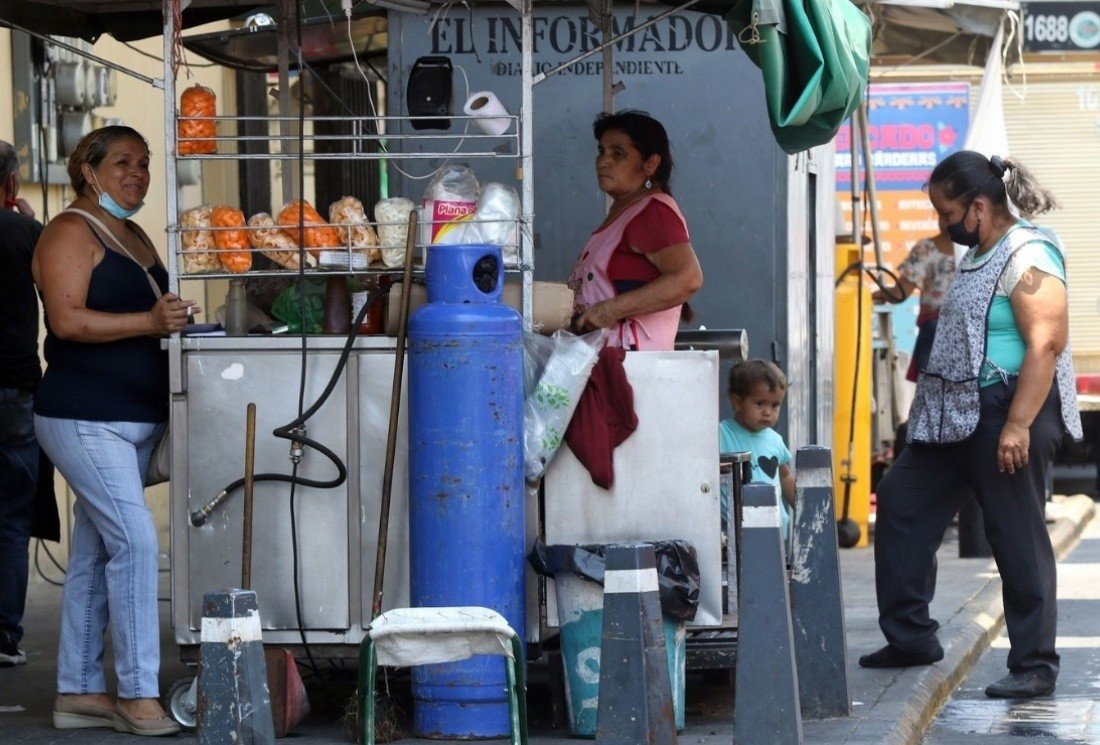 La Cámara de Diputados aprobó una iniciativa que permite ampliar los #derechos de quienes se dedican al #trabajoinformal y que estén dados de alta de manera voluntaria ante el #IMSS.
mibolsillo.com/empleo/Trabaja…