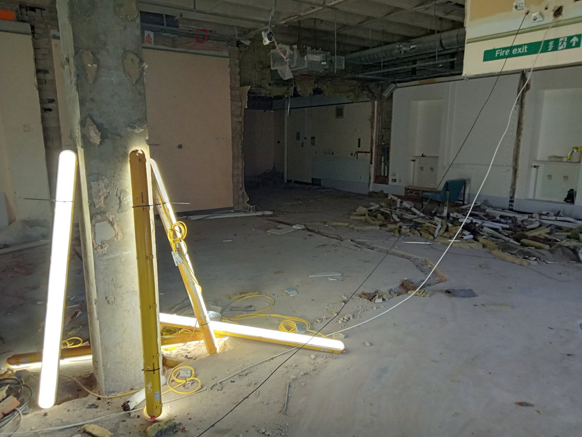 EDScheme_TGH's tweet photo. Final bits of strip out being completed in our old mammography unit before we start drainage excavations. This area will form part of the waiting room and some of our triage and office spaces #moreprogress #stripout #thatsitforthisweek https://t.co/rKgXXSOBZ7
