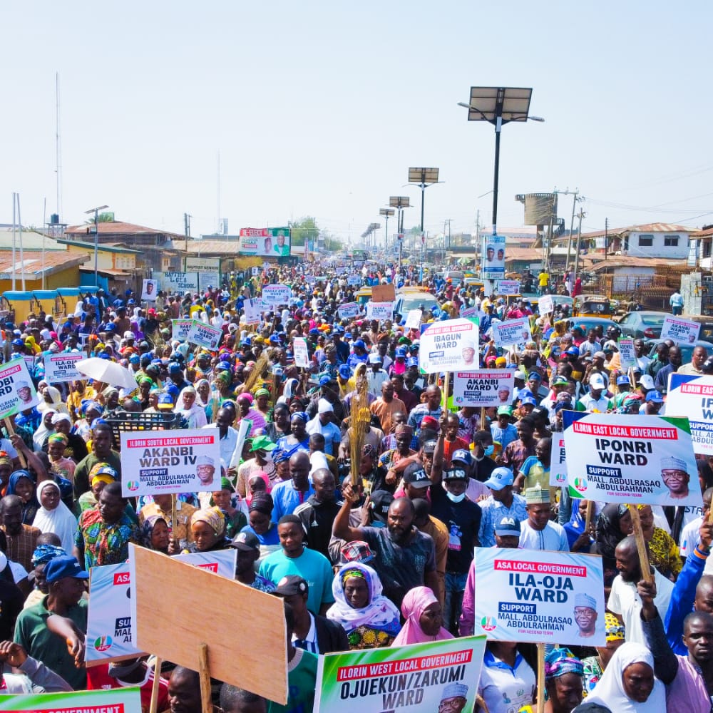 Kwara_APC's tweet photo. Kwara Central Senatorial district APC mini rally for Governor AbdulRahman AbdulRazaq's re-election bid.
#MaSeLo
#miniRally https://t.co/JneOP7b7N5