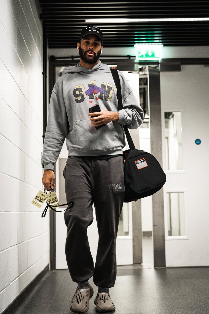 London Lions Basketball tweet media