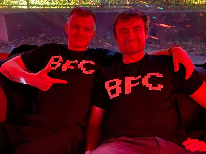 superdyzio's tweet photo. "High quality" picture of unofficial @BoredFounders delegation at NBX event this week, with actual high quality human being @bofomike 🔥 https://t.co/QAK78pRZxI