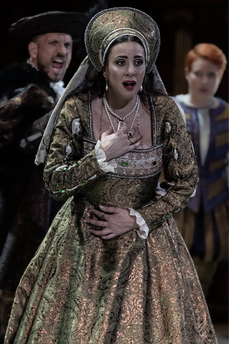 JoyceSoprano's tweet photo. Can’t wait to join my wonderful colleagues onstage tonight for another performance of #AnnaBolena @ABAOBilbaoOpera . Toi toi toi to this fantastic team! 🔥🎶♥️ 
.
📸: @Heather_E_Media https://t.co/cWQw3w1ME0